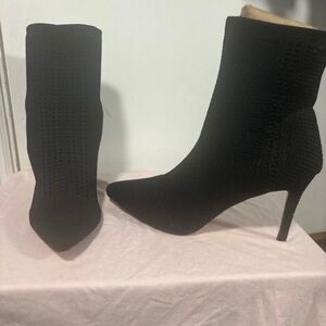 Catherine Malandrino Elegant Black Knit Heeled Boots